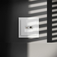 Изображение Розетка телевизионная встраиваемая VOLTUM S70 TV+RJ45 кат. 6 (белый глянцевый)